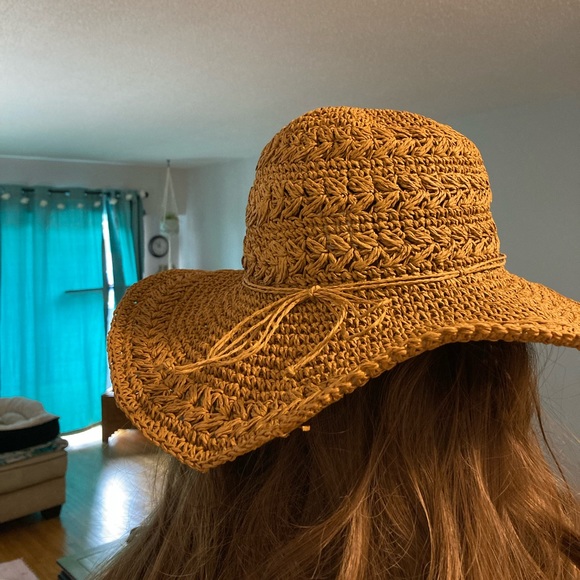 Woven Straw Sun Hat - Natural Tan - Picture 4 of 8